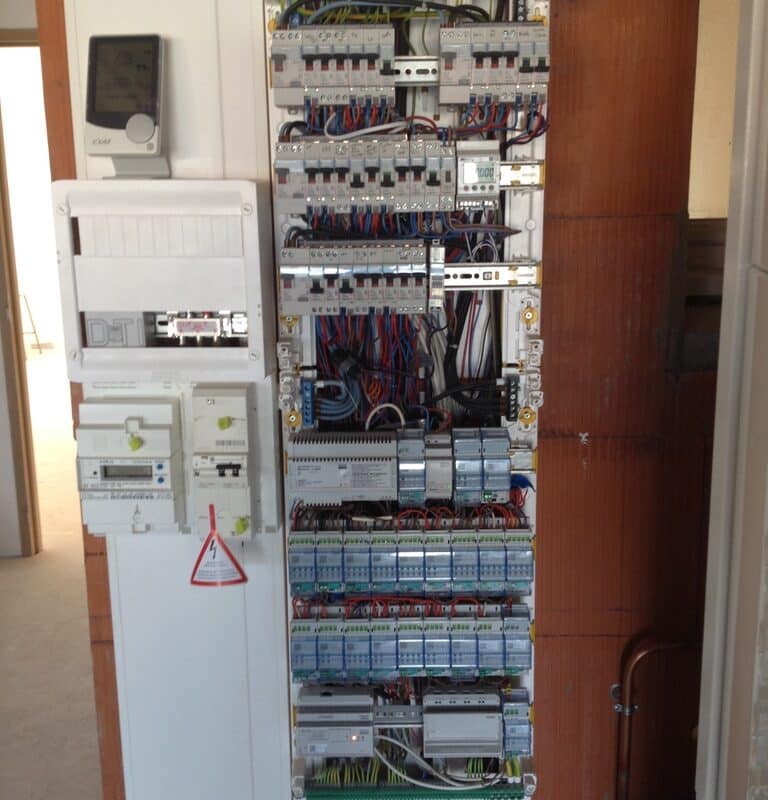 deeeb5d1 e5fa 405e b797 3baadc818d39 1 105 c